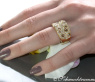 Stattlicher Ring mit weißen und naturbraunen Brillanten #4