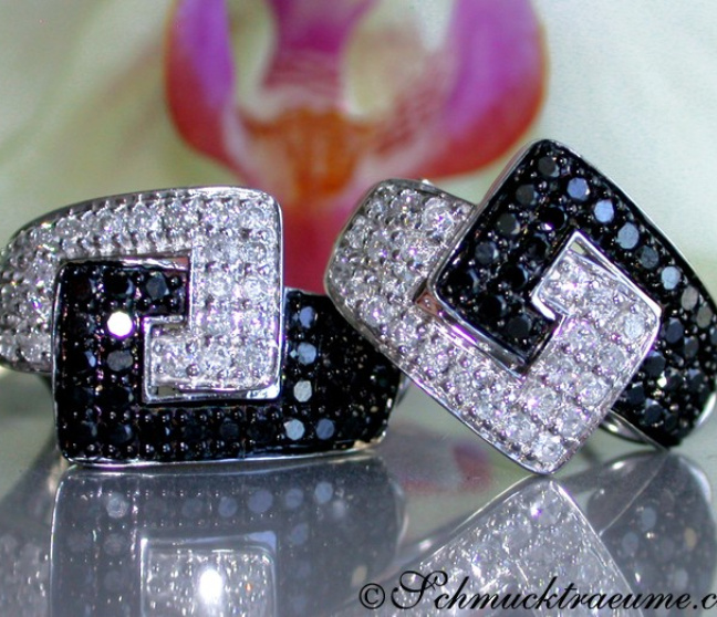 Extravagante Gürtel Ohrstecker mit schwarzen Diamanten #1 Extravagante Gürtel Ohrstecker mit schwarzen Diamanten #1