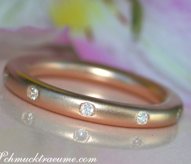 Eleganter Brillanten Ring im Sternenhimmel Design in Roségold #1