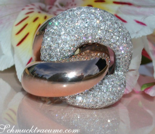 Striking Diamond Ring (4,36 ct.)