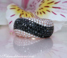 Edler Pavé Ring mit schwarzen Diamanten im Wellen Design #1