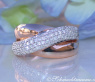 Überkreuzter Roségold Ring mit Diamanten #1