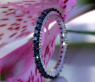 Feiner Memory Ring mit schwarzen Diamanten #2