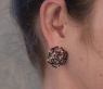 Bildschöne Rosen Ohrstecker mit schwarzen Diamanten #3