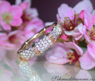 Interessanter Diamanten Ring im Bambus Design