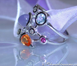 Bildschöner Multicolor Edelstein Ring mit Brillanten Bildschöner Multicolor Edelstein Ring mit Brillanten