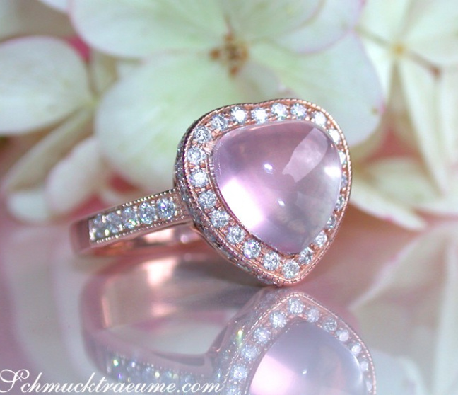 Femininer Rosenquarz Brillanten Ring im Herz Design #1 Femininer Rosenquarz Brillanten Ring im Herz Design #1