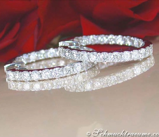 Klassische Creolen aus Weißgold 750 mit 2,30 ct. Brillanten Klassische Creolen aus Weißgold 750 mit 2,30 ct. Brillanten