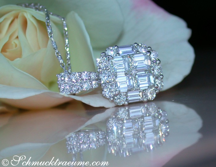 Exquisiter Brillant-Anhänger in Weißgold mit 2.350 Karat TW+ IF/VVS Diamanten