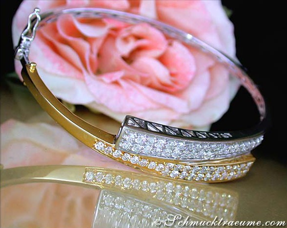 Gelbgold-Weißgold-Armreif mit 1.930 Diamanten