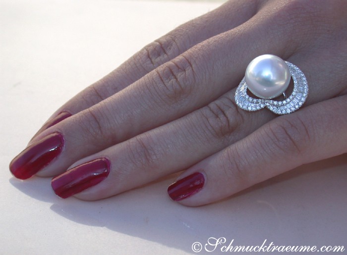 Traumhafter Südseeperle Ring mit Brillanten im Herz-Design - Image 4