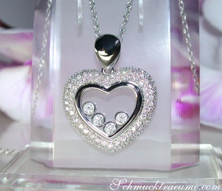 Herz-Anhänger aus Weißgold mit Brillanten und funkelndem Herz-Design