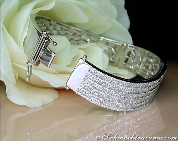 Prachtvoller Diamanten Armreif in Weißgold 750 - Image 3
