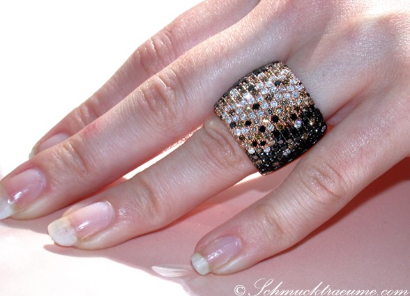 Stattlicher Ring mit schwarzen Diamanten, naturbraunen & weißen Brillanten - Image 6