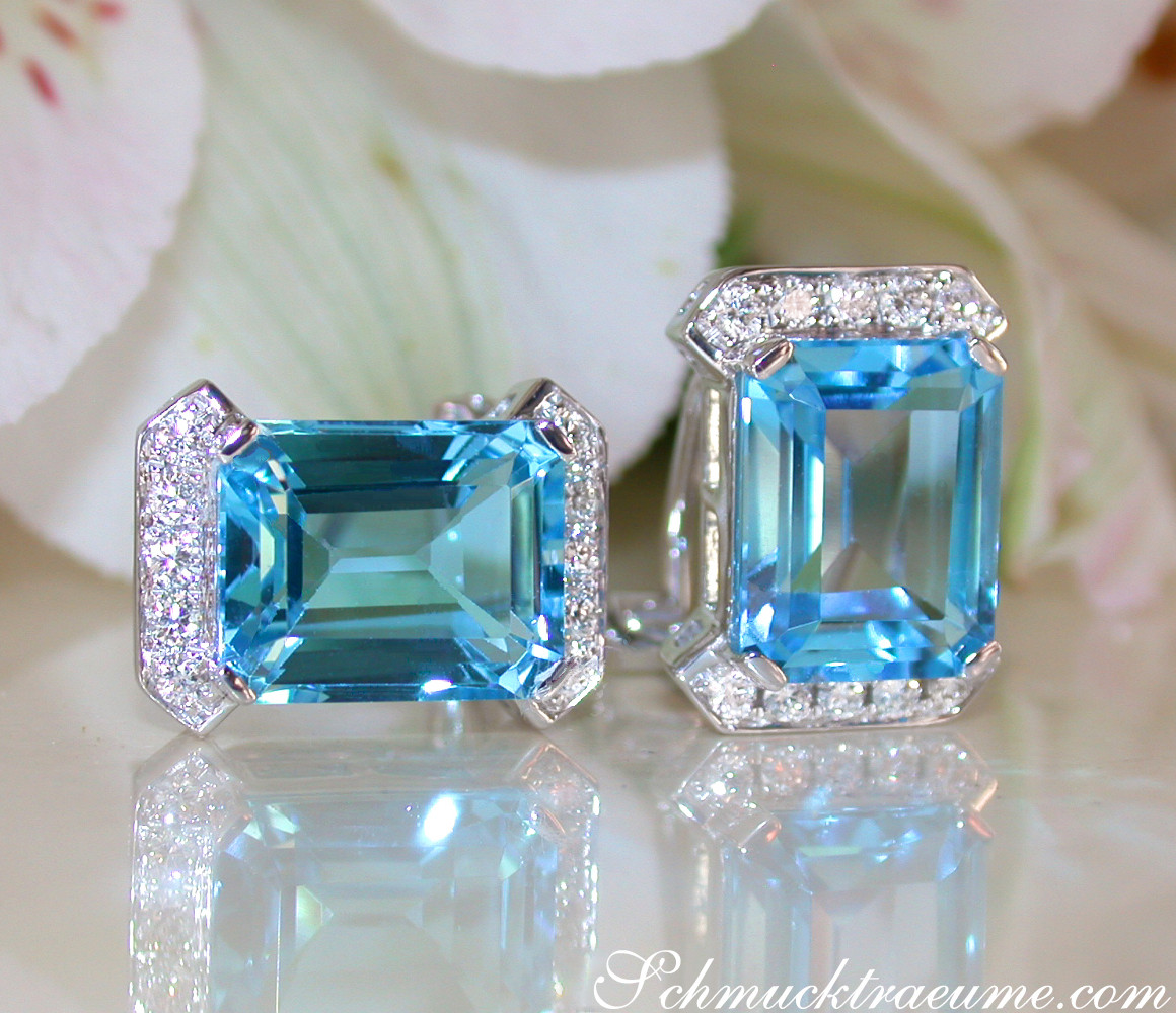 Blautopas-Ohrstecker mit Diamanten, klassisch elegant, Detailaufnahme, Weißgold 585