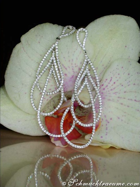 Extra lange Brillant-Tropfen-Ohrringe aus Weißgold 750, 2.600 Karat TW VS