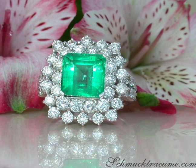 Erstklassiger Smaragd Ring mit Brillanten (6,63 ct.) - Image 1 Erstklassiger Smaragd Ring mit Brillanten (6,63 ct.) - Image 1