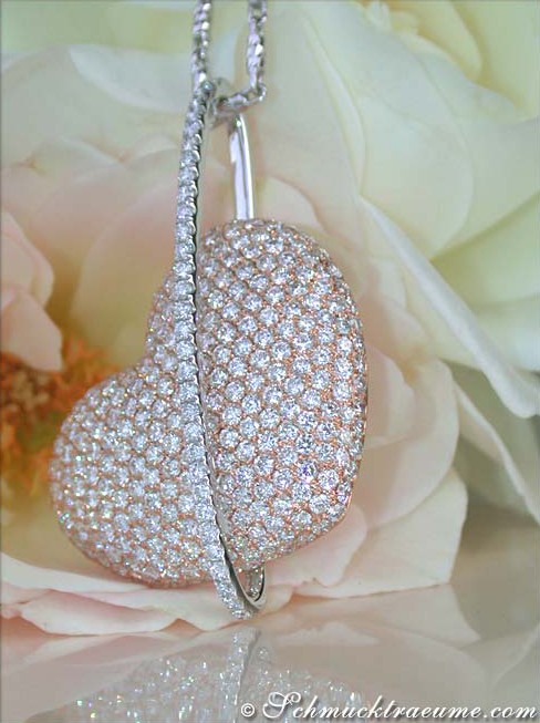 Weiße Diamanten Herz Anhänger 4,79 ct. in Weiß- und Roségold 750