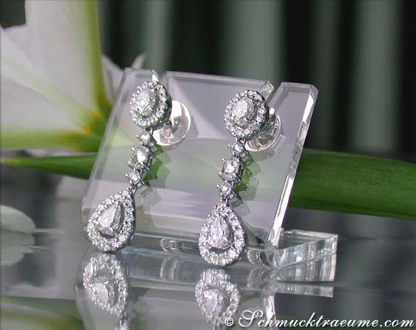 Elegante Ohrringe mit Diamanten in vier Schliffarten - Image 5