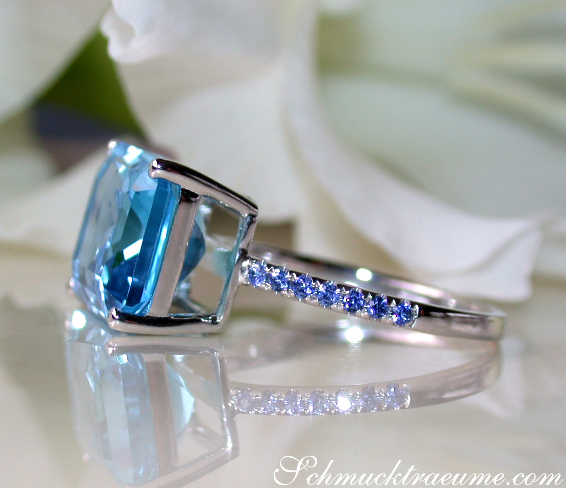 Auffallender Blautopas Ring mit Saphiren - Image 9