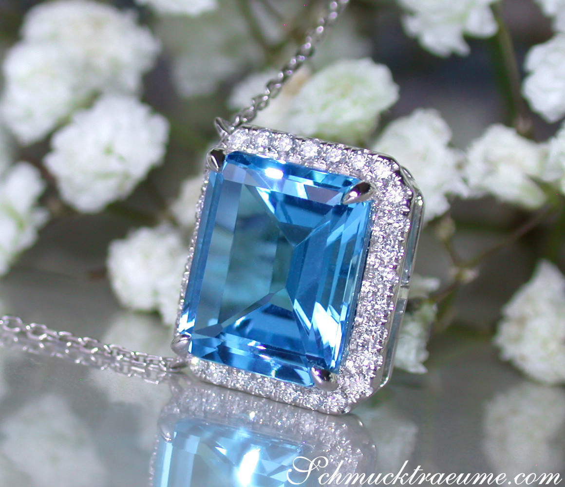 Blautopas-Halskette mit Diamantbesatz, detailreich, elegant, weißgold 585