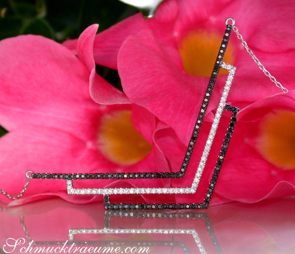 Extravagante Halskette mit schwarzen & weißen Diamanten - Image 2