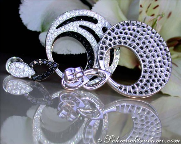 Schwarz-weiße Diamant-Ohrgehänge mit 7,03 ct., Detailaufnahme, makellose Verarbeitung