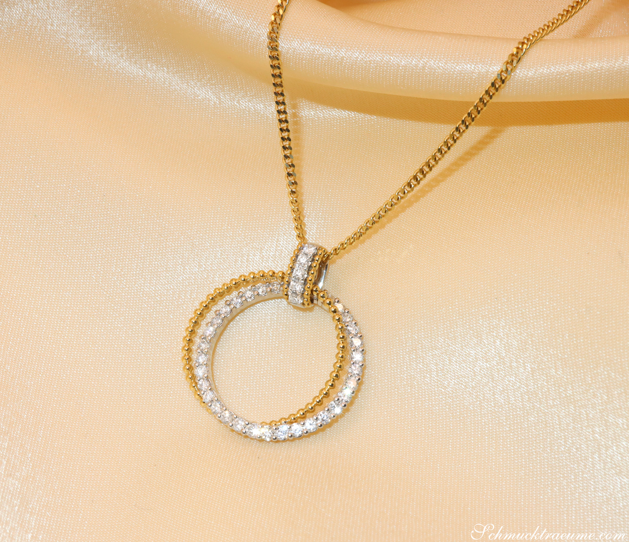 Gelb- & Weißgold 750 Kreis Anhänger mit Brillanten funkelnd