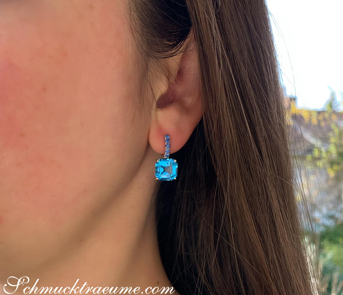 Blautopas-Ohrstecker mit Saphiren in Weißgold 585