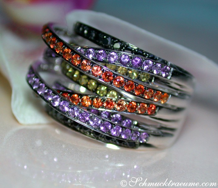Mehrreihiger Ring mit schwarzen Diamanten, Amethysten & Saphiren - Image 6