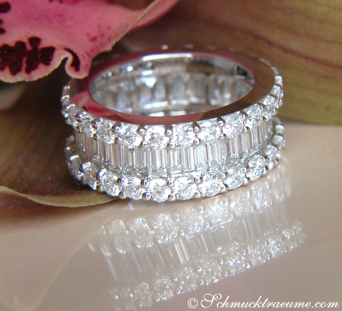 Exquisiter Brillanten Memory Ring mit Baguette Diamanten - Image 5