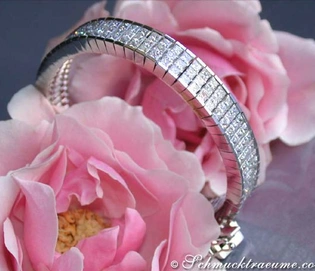 Hochkarätiges Diamanten-Armband (12.14 ct.) in Weißgold mit 750er Goldverarbeitung