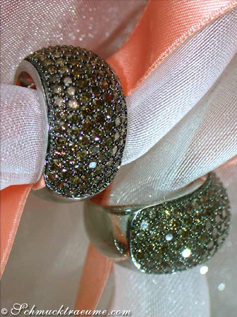 Zeitloser Ring mit naturbraunen Brillanten - Image 3