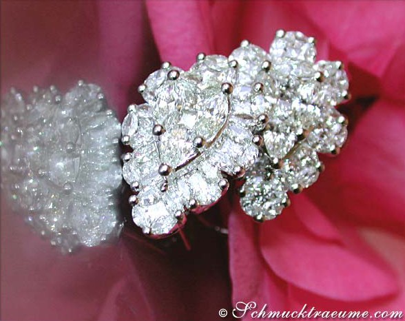 Einzigartige Brillanten / Diamanten Ohrstecker im Tropfen Design - Image 3