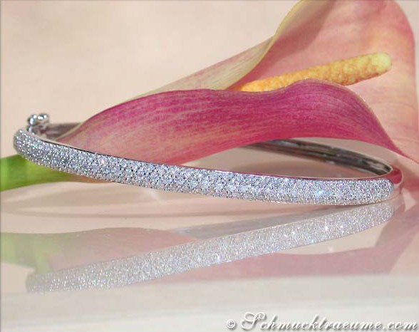 Weiße Diamantenarmreif 585 in Weißgold 1.120 Karat W SI