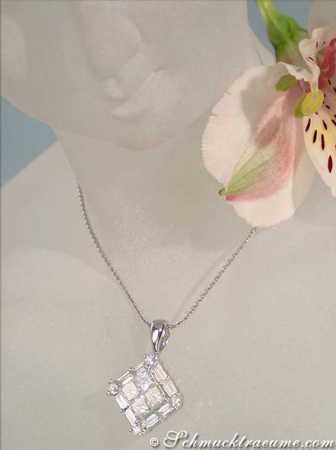 Eleganter Diamanten Carré Anhänger (3 Schliffarten) - Image 5