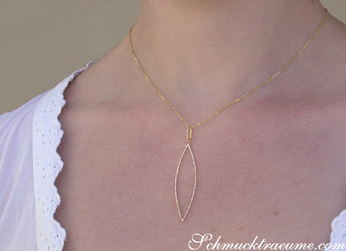 Goldkette mit Diamantanhänger in Gelbgold 750, Detailansicht.