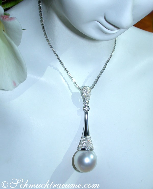 Extravaganter Südseeperle Anhänger mit Brillanten in Weißgold - Image 4