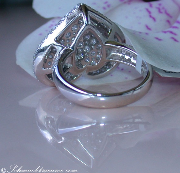 Herzform Brillant-Pavé-Ring in Weißgold 750, detailreich, elegant