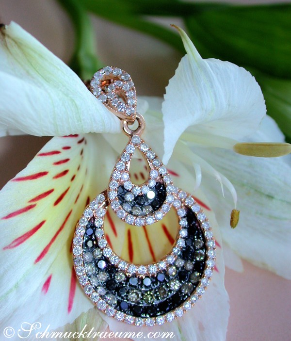 Interessanter Anhänger mit naturbraunen, weißen & schwarzen Diamanten - Image 2