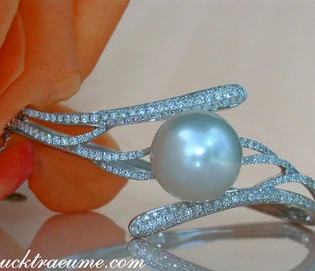 Erstklassiger Armreif mit Südseeperle (15 mm) in Weißgold 750