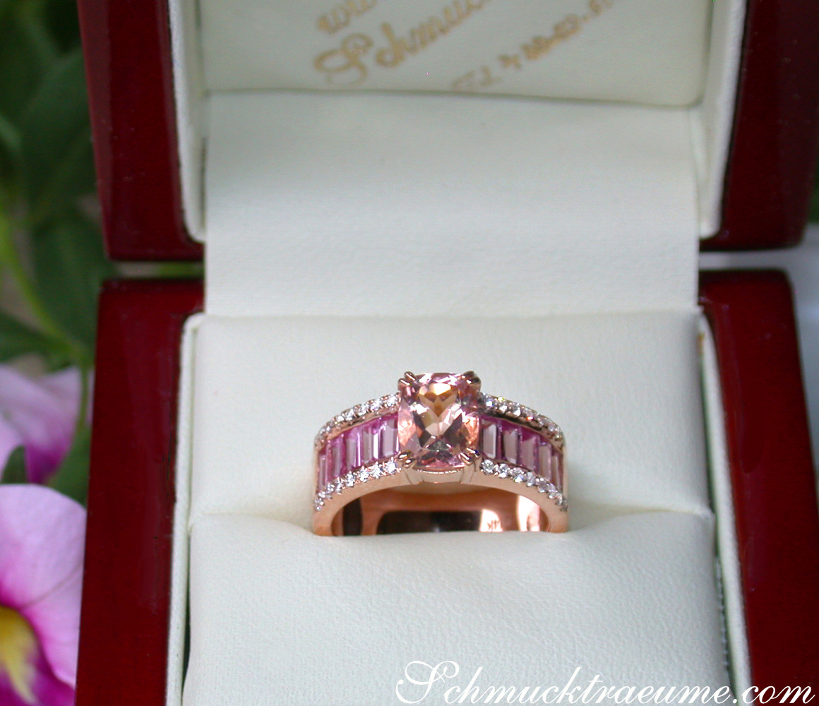 Exquisiter Morganit-Ring mit pinken Saphiren und Brillanten in Roségold 585, detailreich in Box.