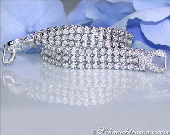 Diamanten-Armband in Weißgold 585 mit 2.840 Karat Diamanten