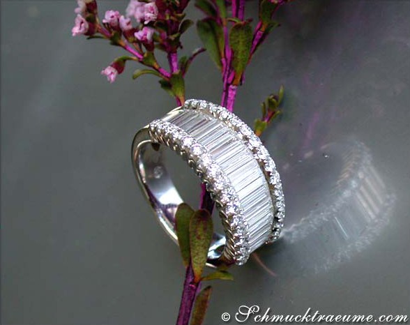 Baguette-Diamant-Ring in Weißgold 750 mit Strasssteinen