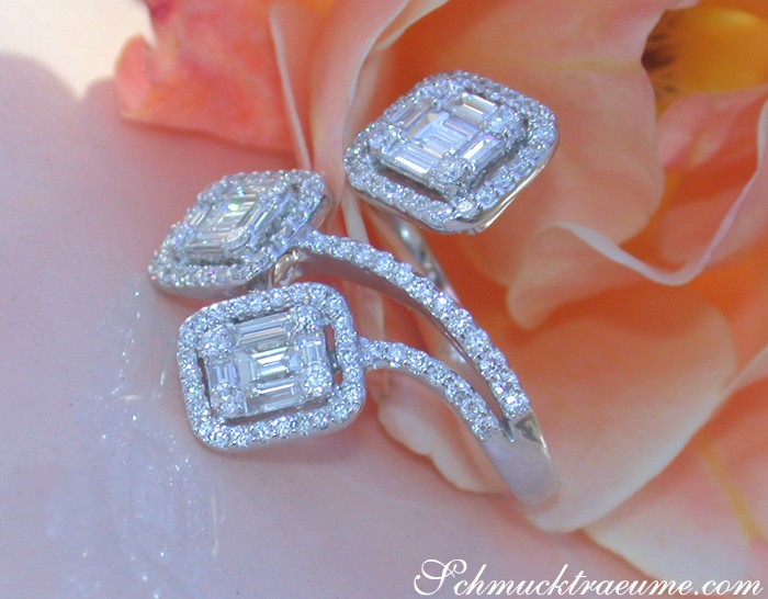 Klassischer Brillantenring mit Baguette-Diamanten in Weißgold 750
