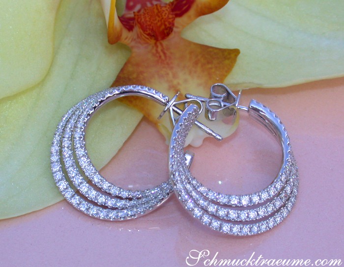 Klassische Creolen aus Weißgold mit 1.760 Brillanten, TW VS2