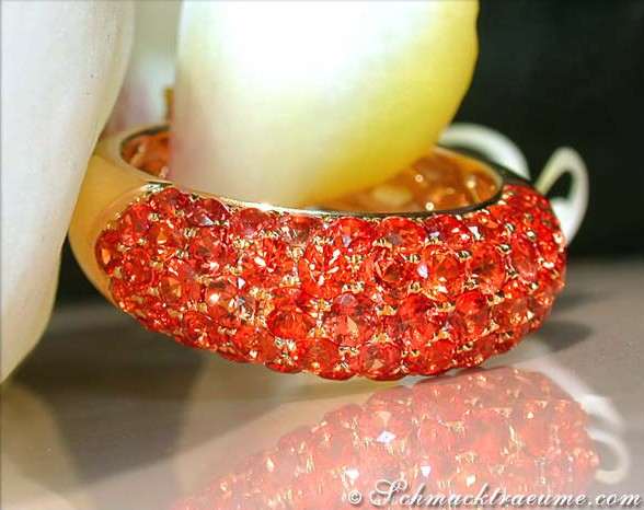 Edler Orange Saphir Pavéring, Gelbgold 585, detailreiches Juwelierstück