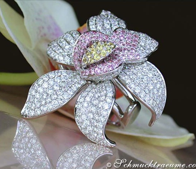 Orchideen-Diamantring mit Saphiren in Weißgold 750 Orchideen-Diamantring mit Saphiren in Weißgold 750