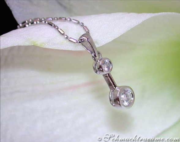 Zarte Halskette mit Brillant-Solitär in Weißgold 750