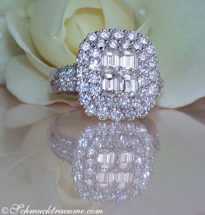 Luxuriöser Brillantenring mit 2.850 Karat TW+ IF/VVS in Weißgold 750